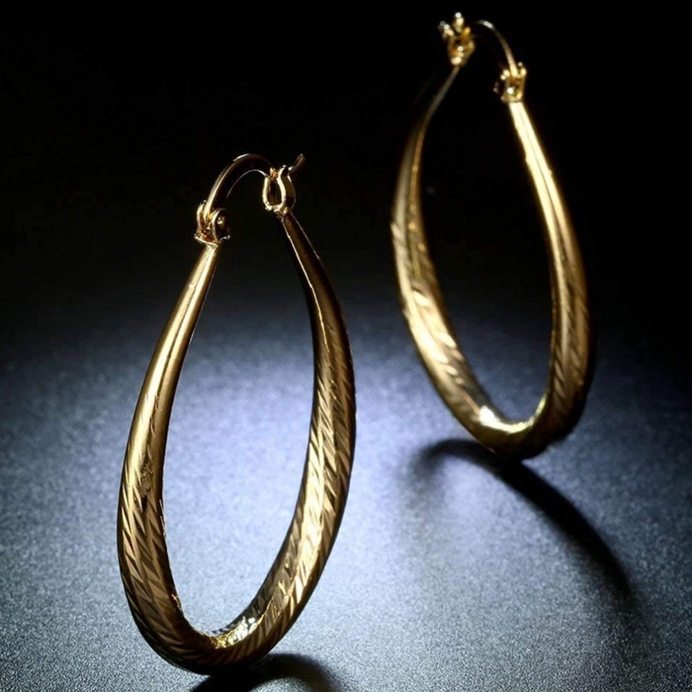 Gold Tone Hoop Earrings - Picture 3 of 4